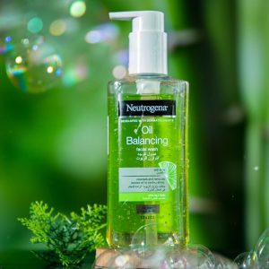 Neutrogena Oil Balancing Facial Wash with lime